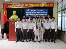 Công ty Hoa tiêu hàng hải khu vực II tổ chức lễ trao Giấy chứng nhận khả năng hoa tiêu hàng hải và Giấy chứng nhận vùng hoạt động hoa tiêu hàng hải.