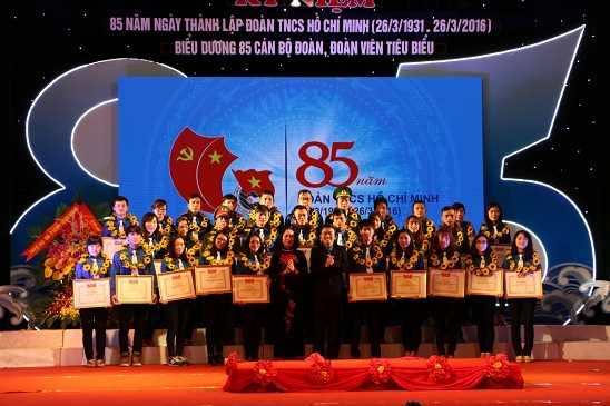 Đoàn thanh niên Tổng công ty Bảo đảm an toàn hàng hải miền Bắc tham dự chương trình kỷ niệm 85 năm ngày thành lập Đoàn TNCS Hồ Chí Minh và biểu dương 85 cán bộ đoàn, đoàn viên tiêu biểu giai đoạn 2013 - 2015.
