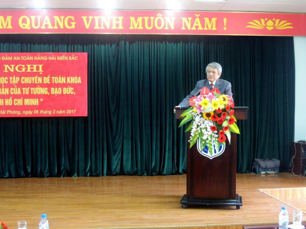 Hội nghị Nghiên cứu, triển khai học tập chuyên đề toàn khóa “Những nội dung cơ bản của tư tưởng, đạo đức, phong cách Hồ Chí Minh”