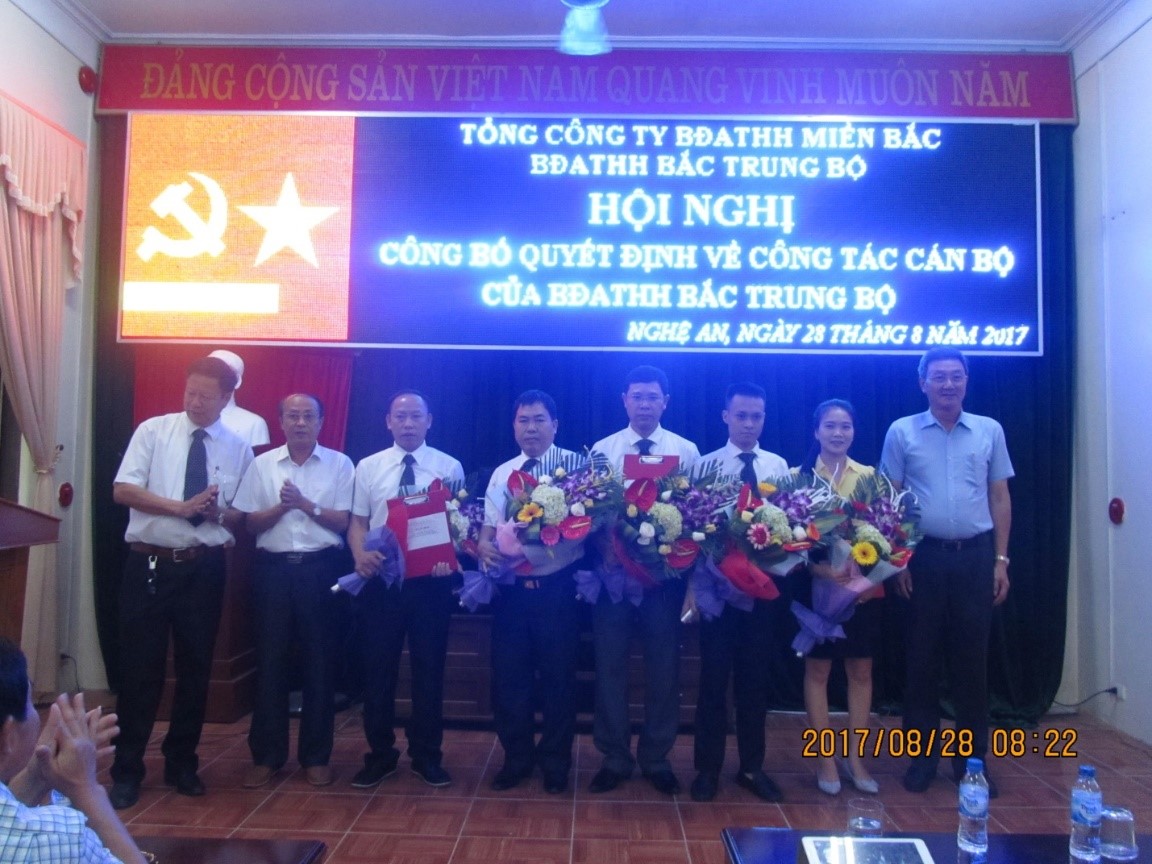 Hội nghị công bố Quyết định bổ nhiệm Phó Giám đốc Bảo đảm an toàn hàng hải Bắc Trung Bộ