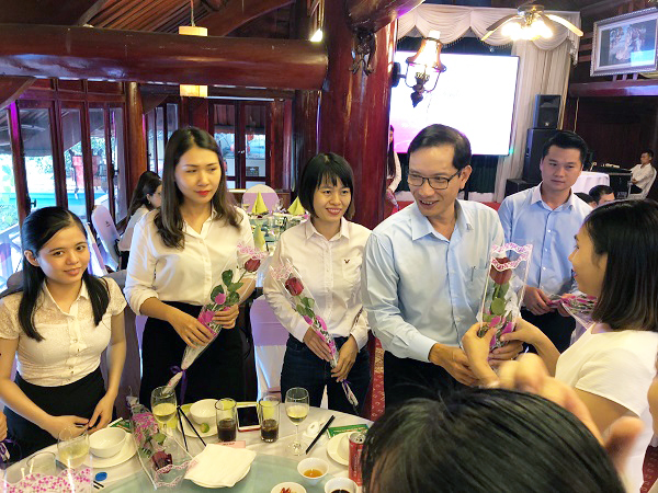 Tổng công ty Bảo đảm an toàn hàng hải miền Bắc tổ chức Chương trình giao lưu, tiếp xúc nữ cán bộ nhân viên khối văn phòng nhân dịp kỷ niệm 88 năm ngày thành lập Liên hiệp Phụ nữ Việt Nam (20/10/1930 – 20/10/2018)