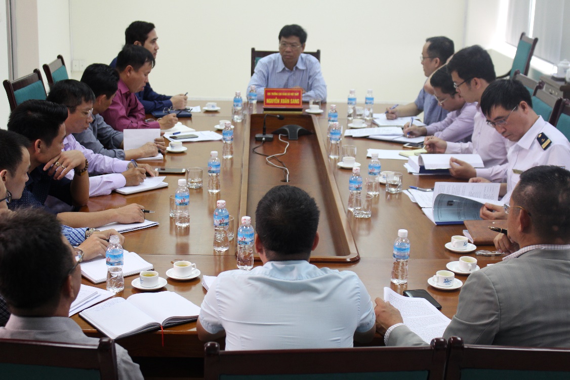 Cục Trưởng Nguyễn Xuân Sang kiểm tra tiến độ nạo vét, duy tu tuyến luồng hàng hải Hòn Gai – Cái Lân