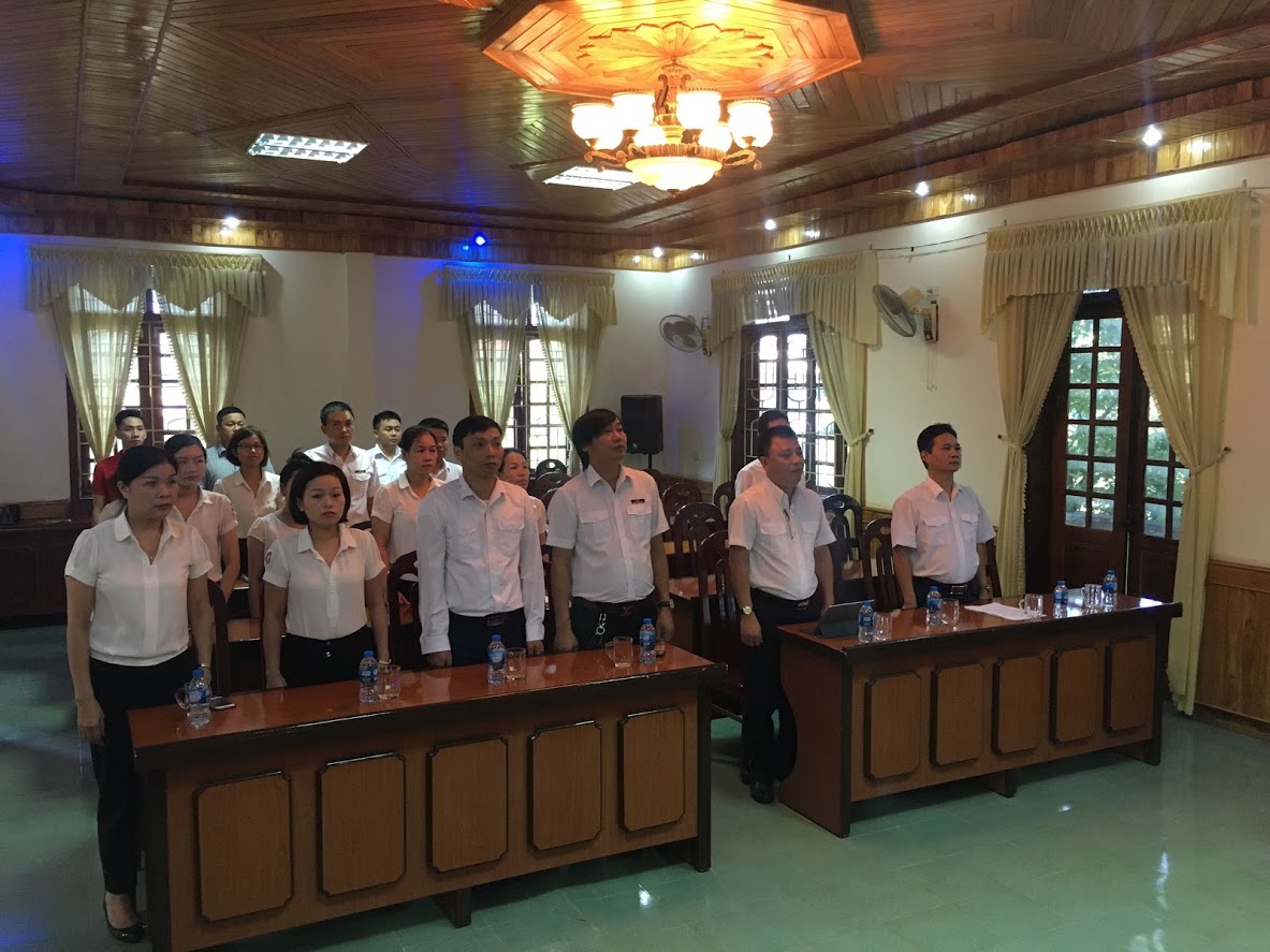 Công ty TNHH MTV Hoa tiêu hàng hải khu vực VI tổ chức chào cờ và sinh hoạt dưới cờ tháng 9 năm 2018