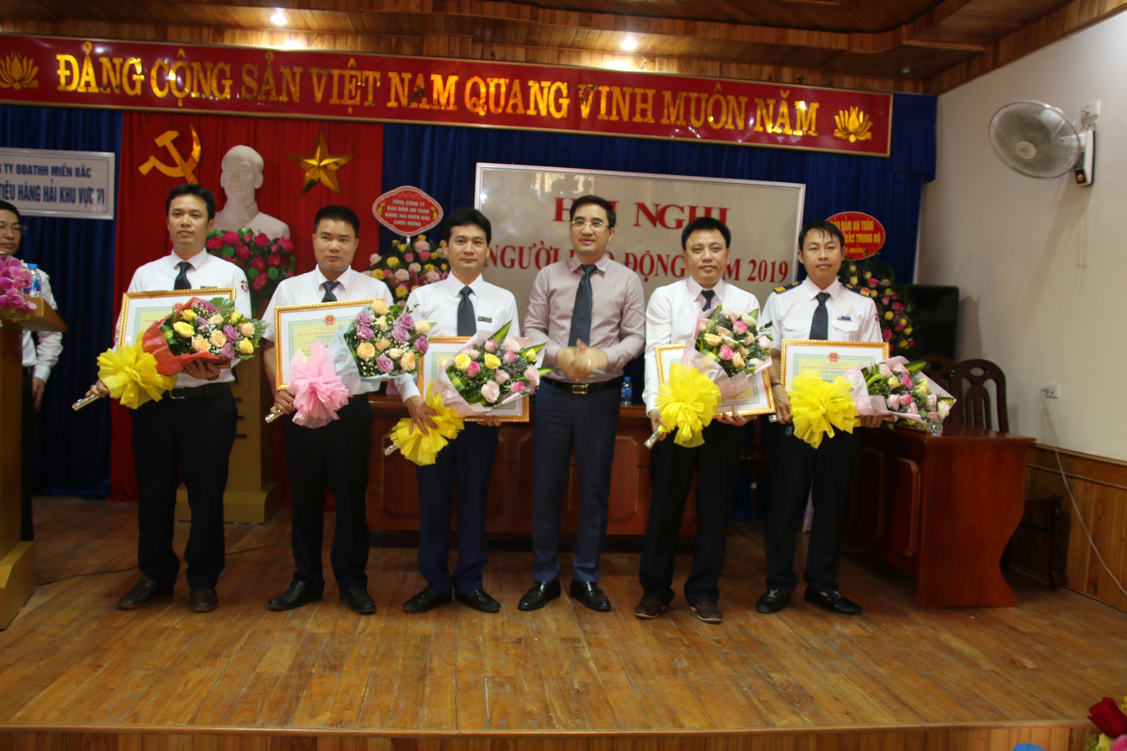 Công ty TNHH MTV Hoa tiêu hàng hải khu vực VI tổ chức Hội nghị người lao động năm 2019