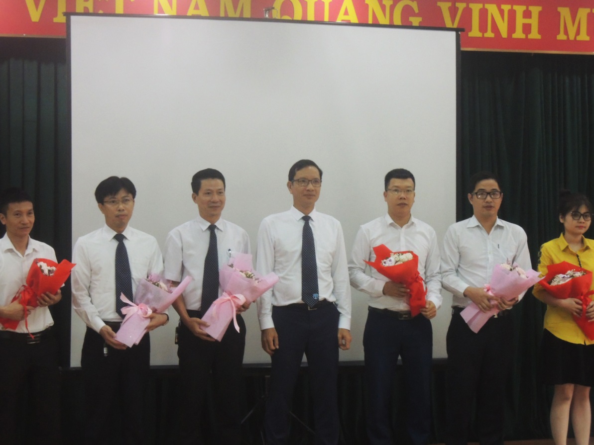 Tổng công ty Bảo đảm an toàn hàng hải miền Bắc tổ chức Lễ Chào cờ đầu tháng 5 năm 2019