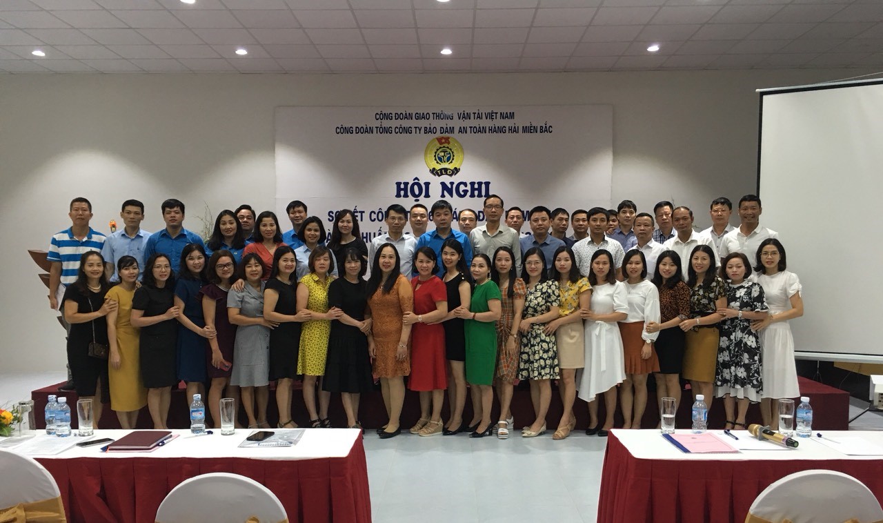 Công đoàn Tổng công ty Bảo đảm an toàn hàng hải miền Bắc tổ chức Hội nghị Sơ kết 6 tháng đầu năm 2019 và tập huấn nghiệp vụ cán bộ công đoàn