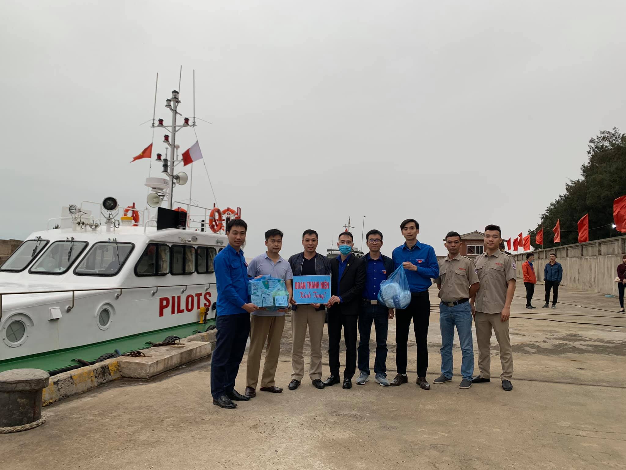 Hưởng ứng Lễ phát động các hoạt động chào mừng kỷ niệm 90 năm Ngày thành lập Đoàn TNCS Hồ Chí Minh (26/3/1931 - 26/3/2021) Chi đoàn Khối văn phòng Tổng công ty BĐATHH miền Bắc phối hợp cùng các chi đoàn Xí nghiệp BĐATHH Đông Bắc Bộ, chi đoàn Xí nghiệp Khảo sát BĐATHH miền Bắc và chi đoàn Công ty hoa