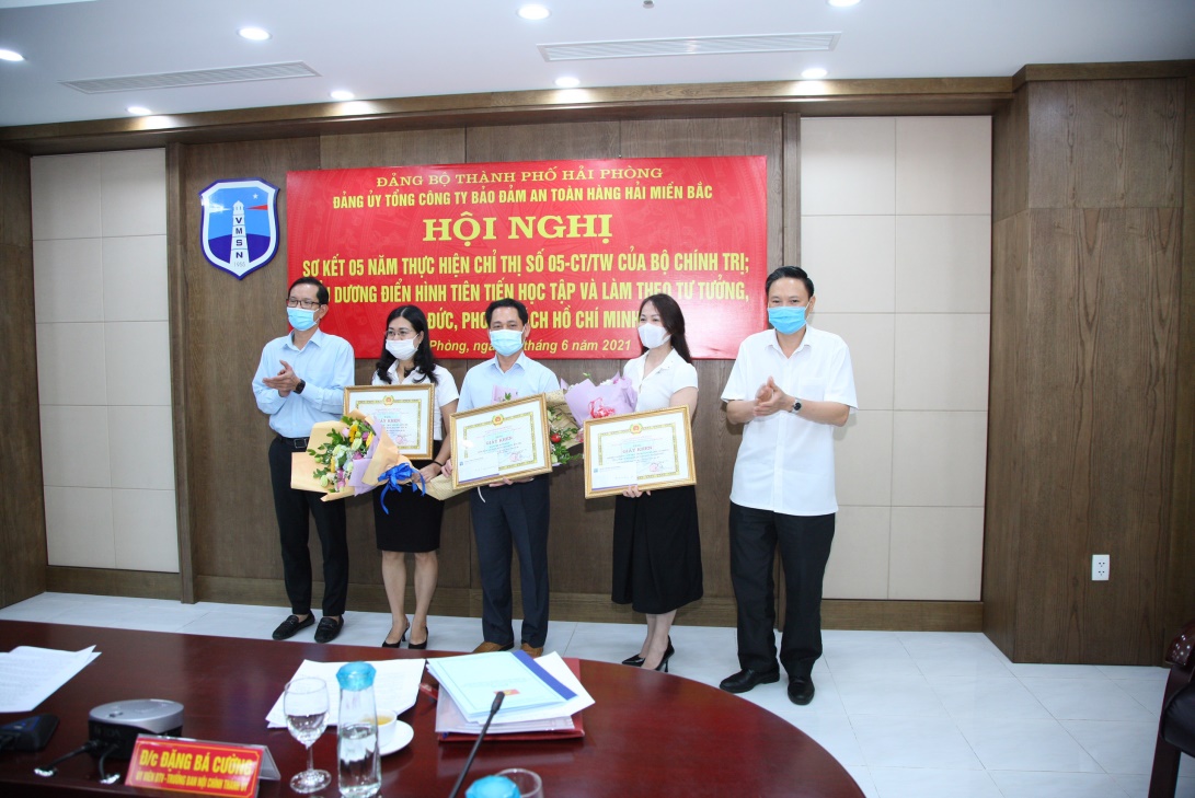 Đảng ủy Tổng công ty Bảo đảm an toàn hàng hải miền Bắc tổ chức Hội nghị Sơ kết 05 năm thực hiện Chỉ thị số 05-CT/CW của Bộ Chính trị; Biểu dương điển hình tiên tiến học tập và làm theo tư tưởng, đạo đức, phong cách Hồ Chí Minh