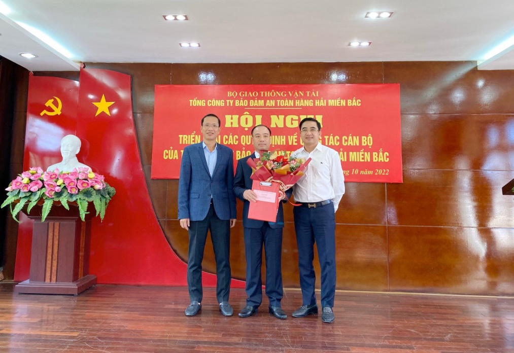 Hội nghị công bố Quyết định bổ nhiệm chức danh Giám đốc Công ty Bảo đảm an toàn hàng hải Trung Bộ