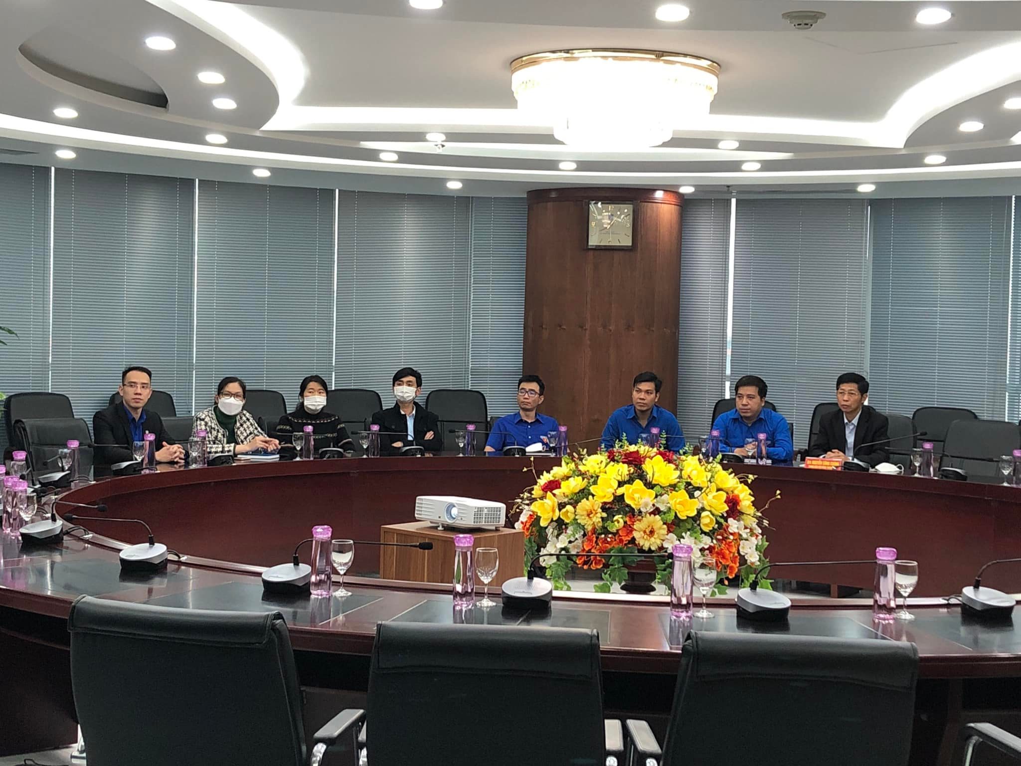 Đồng chí Trần Lưu Quang - Uỷ viên BCH Trung ương Đảng, Bí thư Thành uỷ, Trưởng đoàn Đại biểu quốc Hội gặp gỡ đối thoại với Đoàn viên, thanh niên thành phố nhân dịp kỷ niệm 91 năm ngày thành lập Đoàn