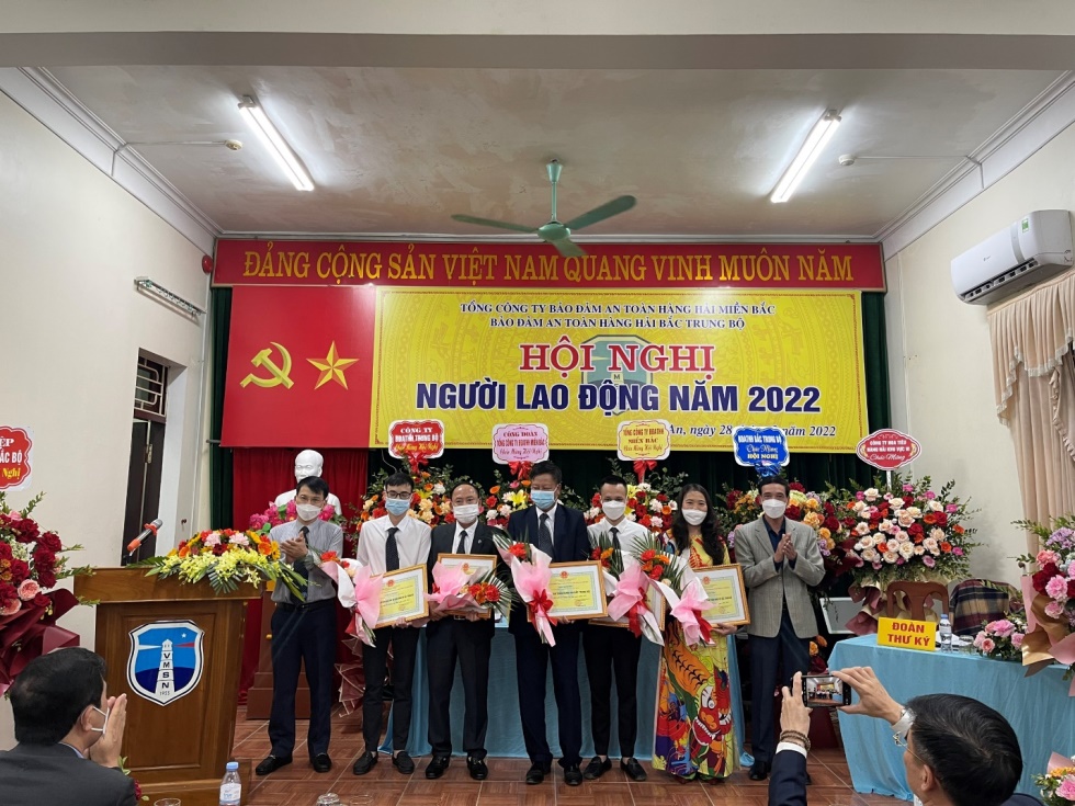Bảo đảm an toàn hàng hải Bắc Trung Bộ tổ chức Hội nghị Người lao động năm 2022