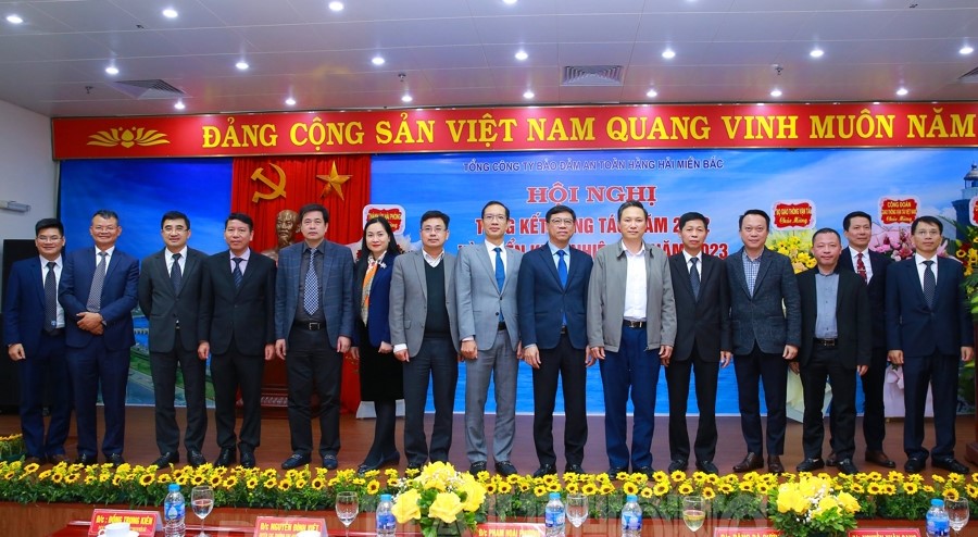 Hội nghị Tổng kết công tác sản xuất kinh doanh năm 2022, triển khai nhiệm vụ năm 2023