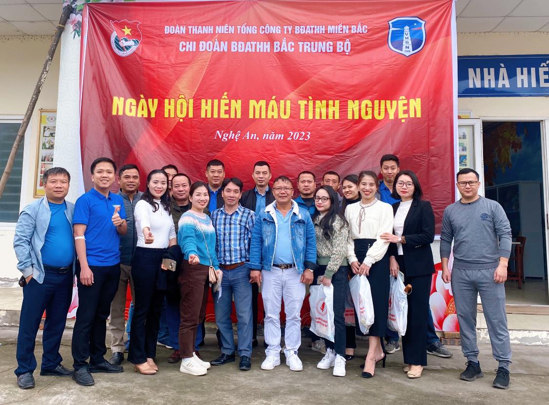 Chi đoàn Bảo đảm an toàn hàng hải Bắc Trung Bộ tham gia Chương trình Hiến máu tình nguyện