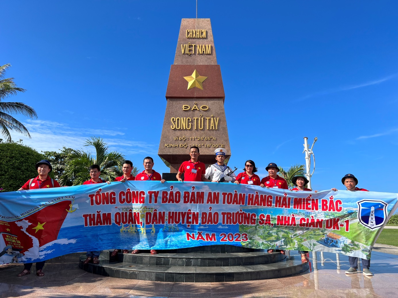 Tổng công ty Bảo đảm an toàn hàng hải miền Bắc thăm quân, dân Huyện đảo Trường Sa, Nhà Giàn DK-I năm 2023