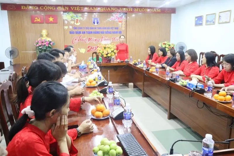 TÔN VINH PHÁI ĐẸP - BĐATHH ĐÔNG NAM BỘ: RỰC RỠ SẮC XUÂN TRONG CHƯƠNG TRÌNH KỶ NIỆM NGÀY 8/3