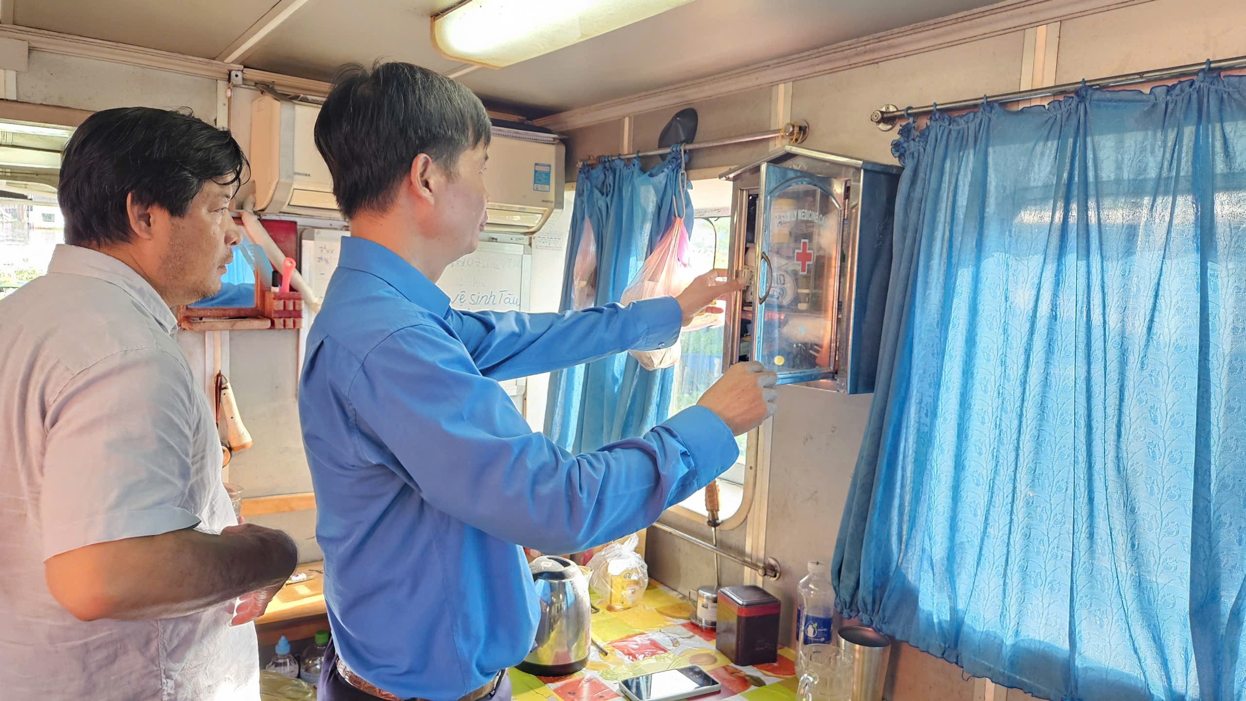 Xí nghiệp Khảo sát BĐATHH miền Nam tăng cường kiểm tra an toàn, vệ sinh lao động tại công trường khảo sát