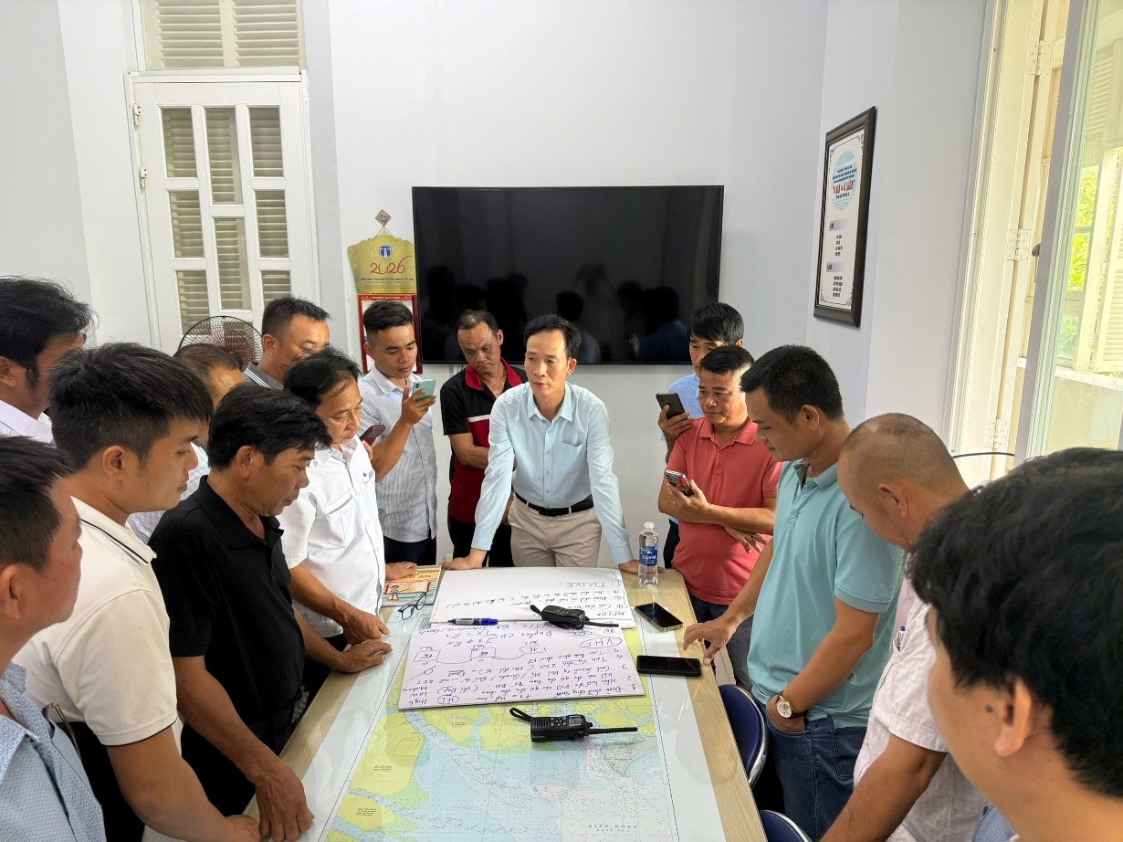 Bảo đảm an toàn hàng hải Đông Nam Bộ nâng cao năng lực chuyên môn qua khóa huấn luyện nghiệp vụ thông tin liên lạc vô tuyến điện
