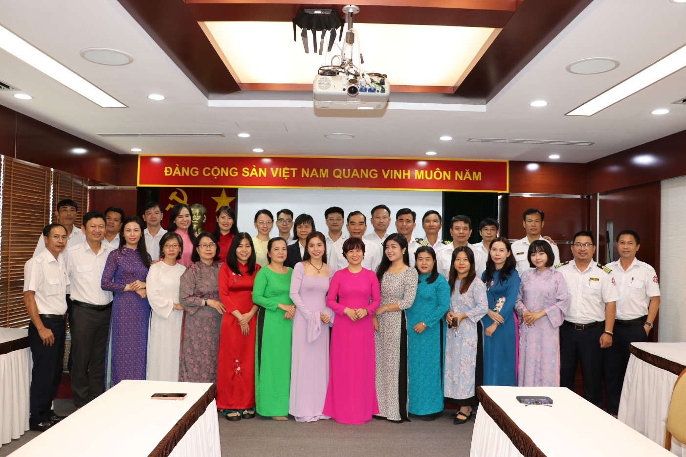 Công ty Hoa tiêu hàng hải miền Nam hưởng ứng tuyên truyền Đại hội đại biểu Phụ nữ toàn quốc lần thứ XIV, nhiệm kỳ 2026 - 2031