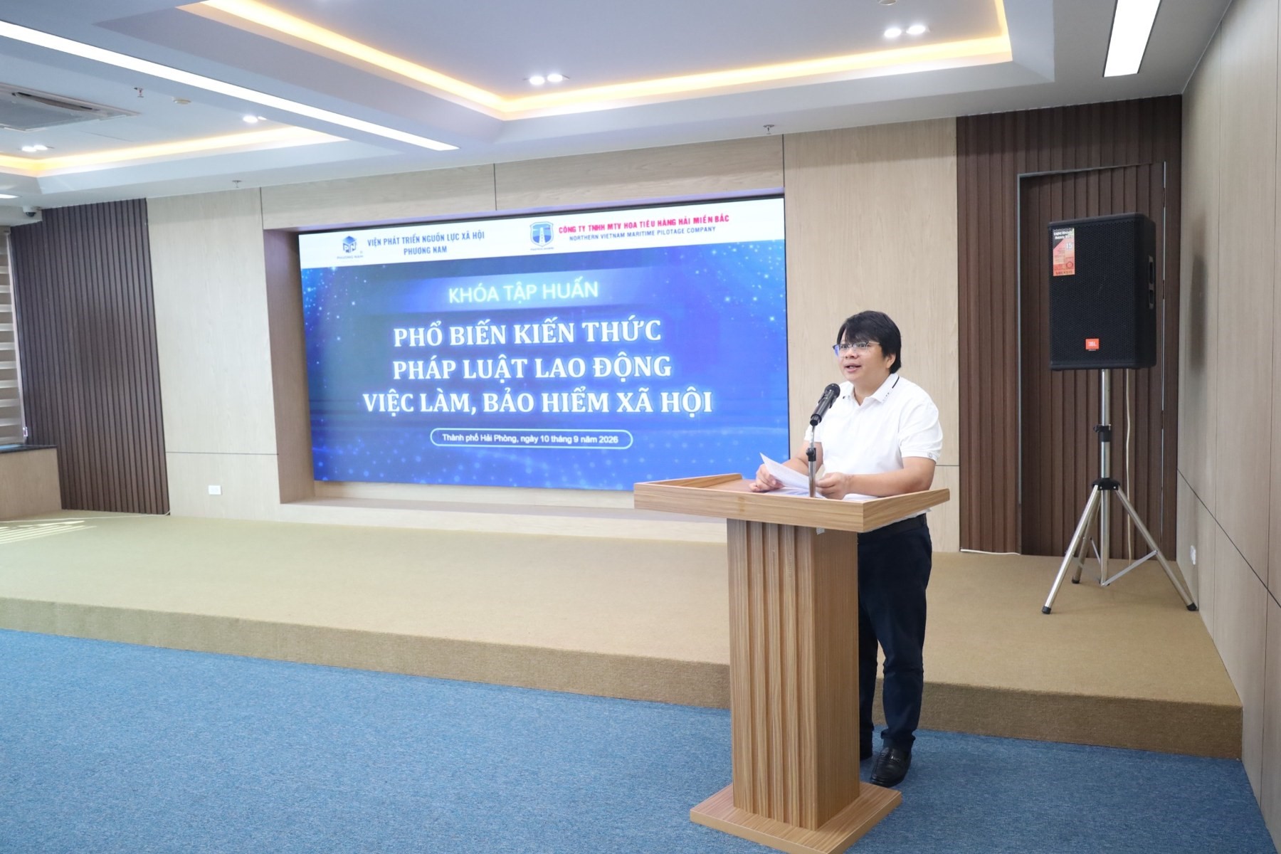 Công ty Hoa tiêu hàng hải miền Bắc: nâng cao kiến thức pháp luật lao động, việc làm và bảo hiểm xã hội cho người lao động
